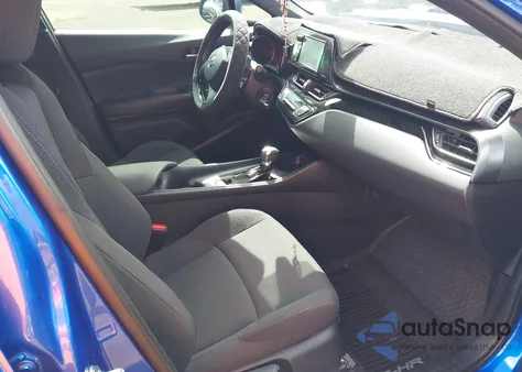 2018 Toyota C-Hr Xle/Xle Premium z USA, uszkodzony, nr VIN NMTKHMBX6JR059165